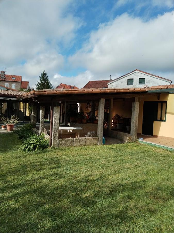 Apartamentos Rias Baixas Moana Luaran gambar