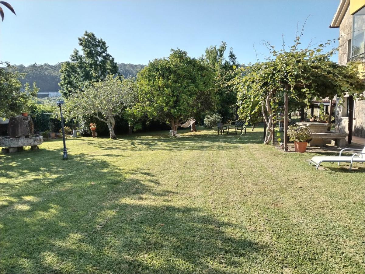 Apartamentos Rias Baixas Moana Luaran gambar